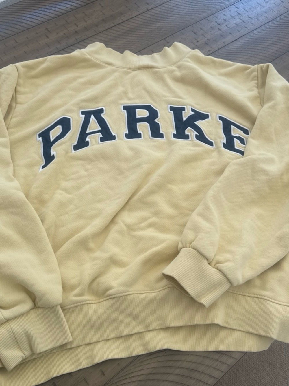 Parker Crewneck Sweatshirt in Pale Yellow with Navy Appliqué